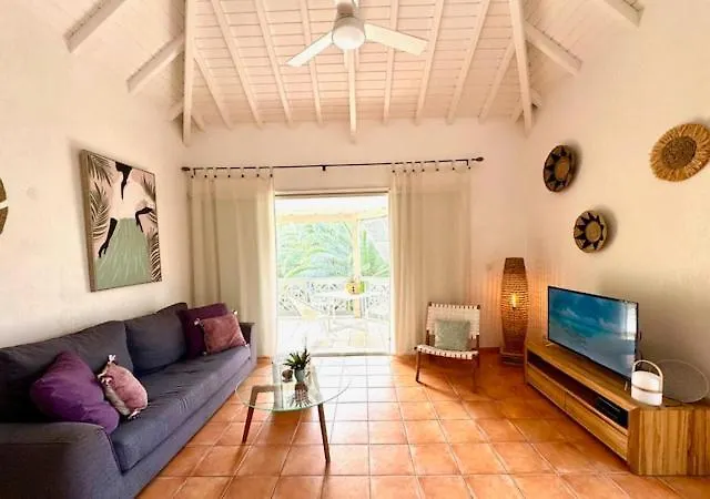 Passiflora Apartment Orient Bay